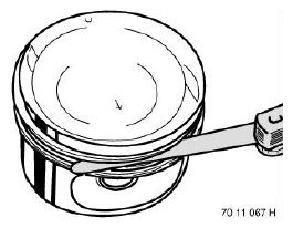 Piston With Ring And