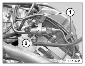 Cylinder Head With Cover