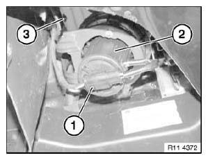 Air Pump, Lines And Connectors