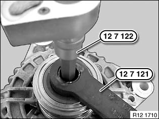 Alternator With Drive And Mount