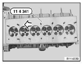 Cylinder Head With Cover