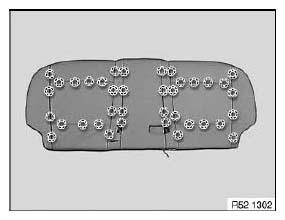 Rear Seat, Through-loading